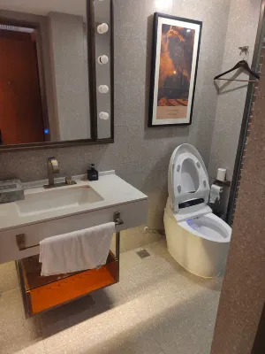 MEHOOD LESTIE Hotel (Harbin Zhongyang Dajie Suofeiya Cathedral) Rooms Photos