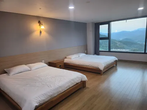 지리산 산청한방가족호텔 객실 Photos