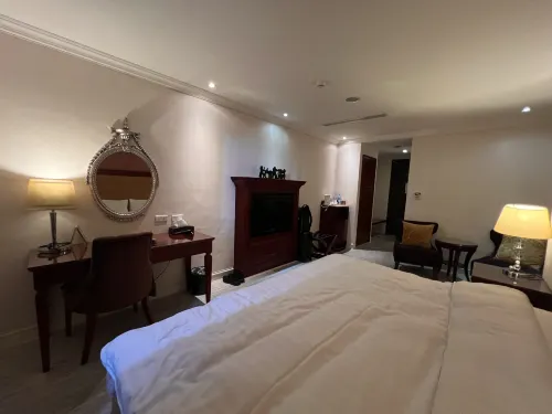 MRT Hotel Chambres Photos