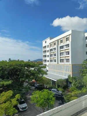 Recenta Suite Phuket Suanluang Esterni Photos