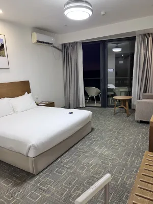 Nalagi Hotel Rooms Photos