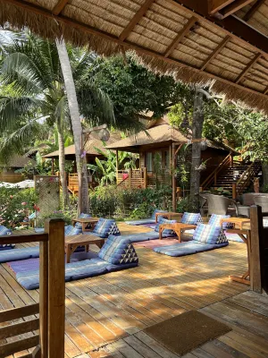Ten Moons Lipe Resort Espaces publics Photos