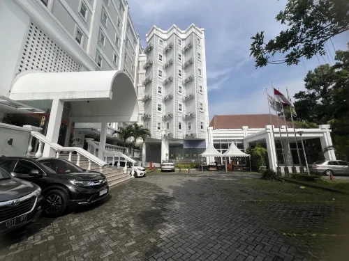 Khas Malioboro Hotel Yogyakarta Eksterior Photos
