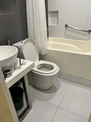 Eurotel Las Pinas Zimmer Photos