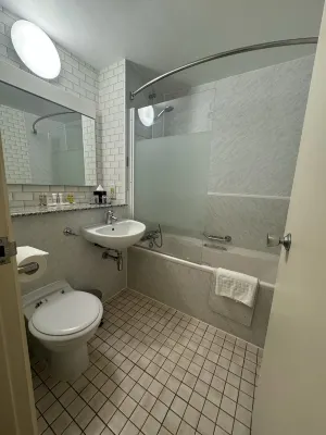 Copthorne Tara Hotel London Kensington Camere Photos