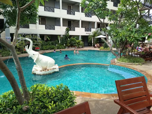 Sea Breeze Jomtien Resort Здоровье и отдых Photos