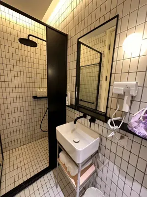 Hi Cozy International Youth Hostel (Nanjing East Road And The Bund) Rooms Photos
