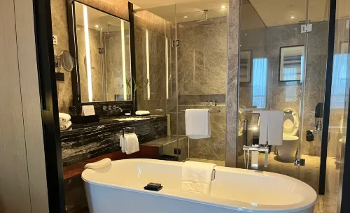 InterContinental Shanghai Hongqiao NECC Rooms Photos