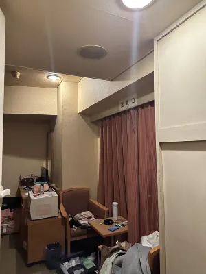 HOTEL LiVEMAX BUDGET Yokohama Kannai Chambres Photos