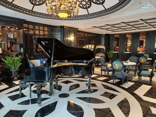 The Legend Hanoi Hotel Area Publik Photos