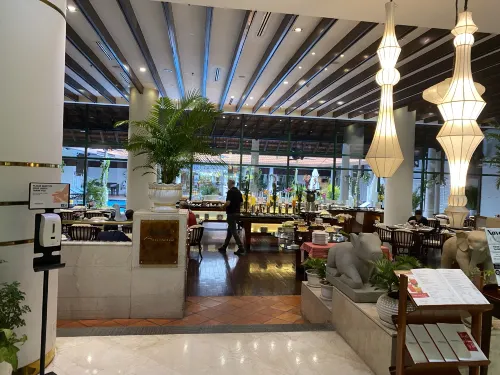 PARKROYAL Saigon Restauration Photos