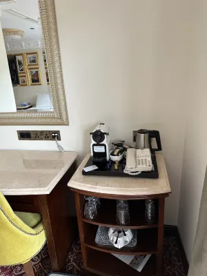The George Street Hotel Rooms Photos