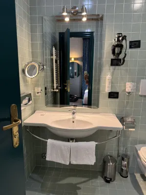 Hotel Milani Rooms Photos