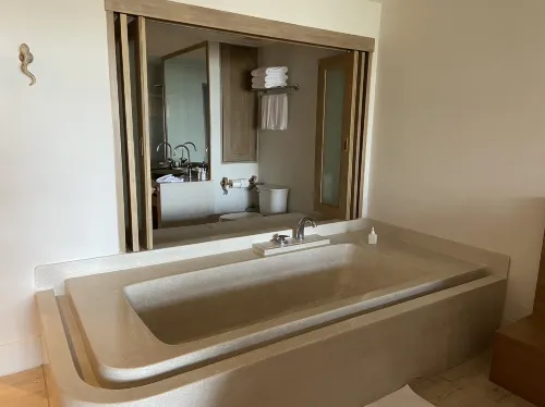 Wyndham Hua Hin Pranburi Resort and Villas Rooms Photos