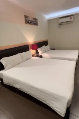 DM Hotel Camere Photos