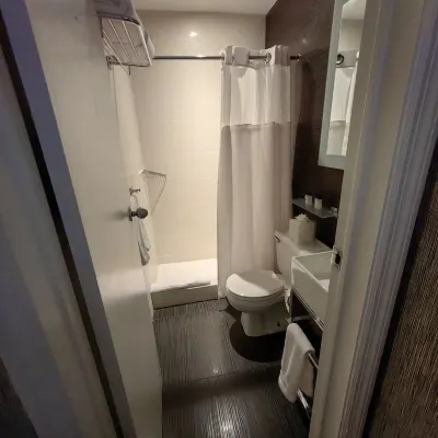 Square Hotel at Times Square Rooms Photos