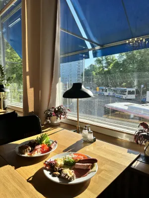 Hotel Arthur Dining Photos