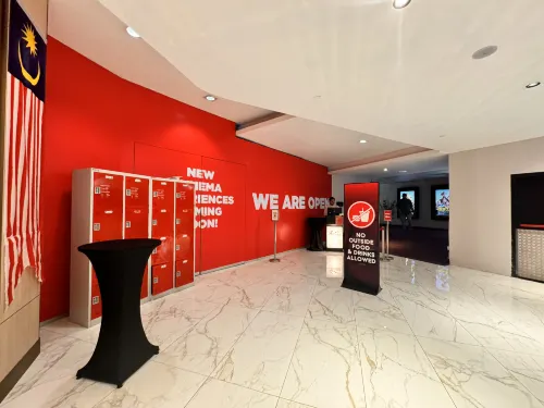 DJ Citi Point Hotel Area Publik Photos