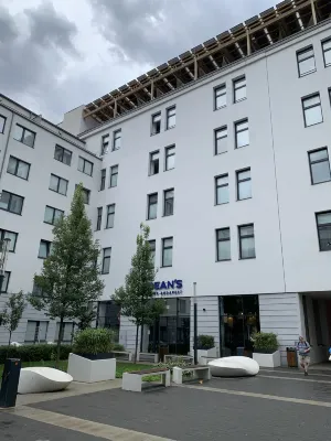 Lunar Guest House Esterni Photos