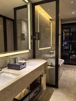 Sheraton Changde Wuling Hotel Zimmer Photos