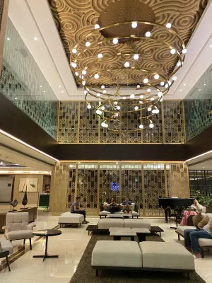 Hotel Santika Premiere Gubeng Surabaya Общественные зоны Photos