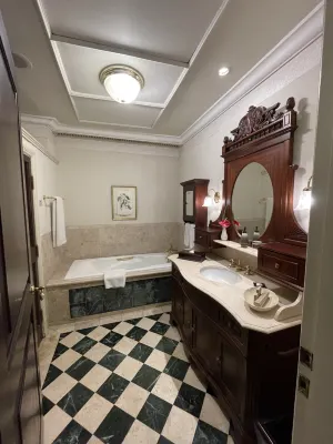 Hotel Majapahit Surabaya - MGallery Kamar Photos