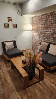 Bedever Bangkok Boutique Hotel - BTS Phra Khanong Photos