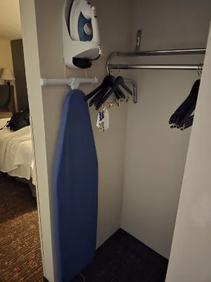 Best Western Plus Omaha Airport Inn Rooms Photos