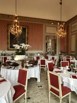 Chateau d'Artigny Photos