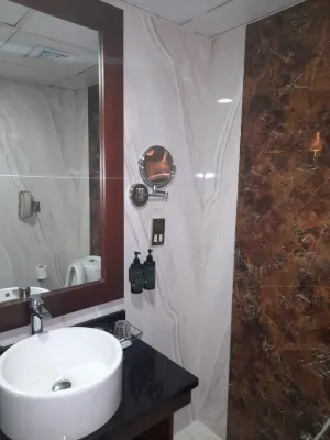 Howard Johnson by Wyndham Bur Dubai Номера Photos