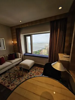 Taj Lands End Rooms Photos