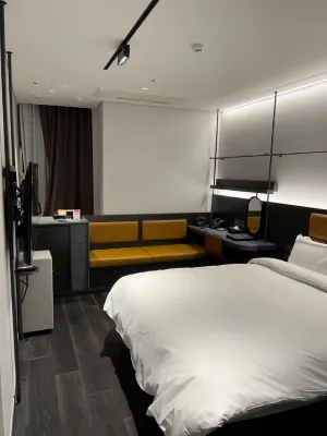 Ramada Plaza by Wyndham Chungjang Rooms Photos