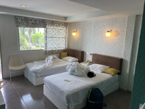 Lantana Pattaya Phòng Photos