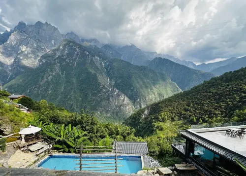 Tiger Leaping Gorge yachajiao Manor Photos