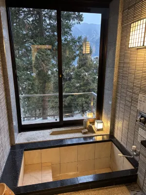 Yunoshimakan Zimmer Photos