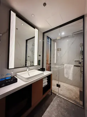 Hampton by Hilton Hangzhou West Lake Lakeside Wulin Square Chambres Photos