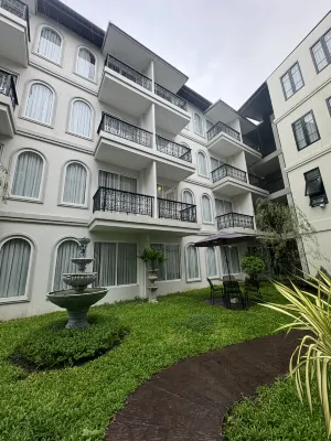 Eurana Boutique Hotel Exterior Photos