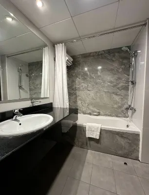 Hawthorn Suites by Wyndham Abu Dhabi City Center Номера Photos