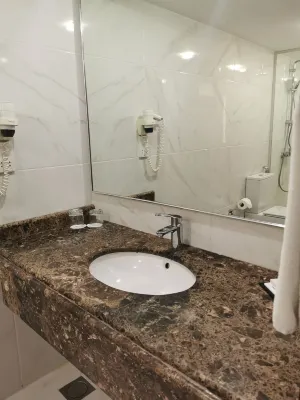 فندق ومركز المؤتمرات لاندمارك عمان الغرف Photos