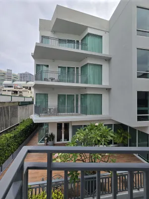 Anajak Bangkok Hotel Photos