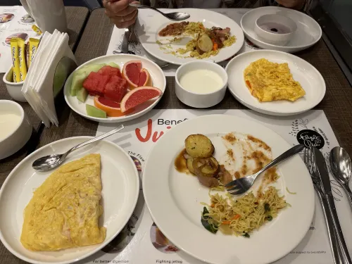 Aerotel Muscat - Airport Transit Hotel Питание Photos