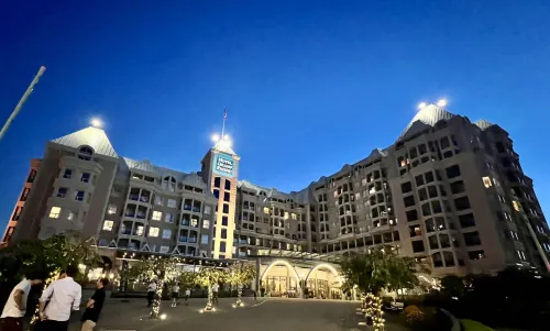 Hotel Grand Pacific Exterior Photos