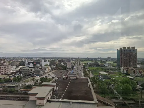 Happiness Skyline Hotel بالقرب من الفندق Photos