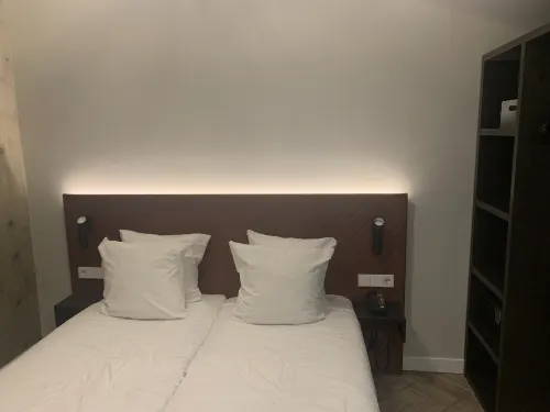Hotel New Kit Rooms Photos