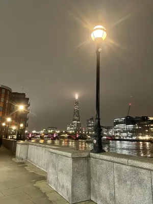 Locke at Broken Wharf Near Hotel Photos