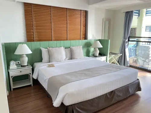 Kantary Bay Hotel Phuket Zimmer Photos
