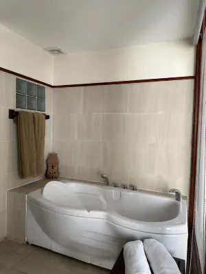 Victoria Phan Thiet Beach Resort & Spa Zimmer Photos