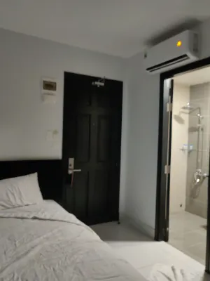 Hoang Long Hotel Kamar Photos