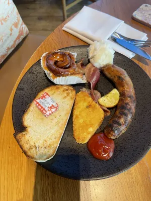 Sofitel Sydney Darling Harbour Makanan Photos