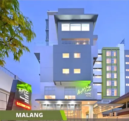 Whiz Prime Hotel Basuki Rahmat Malang Exterior Photos